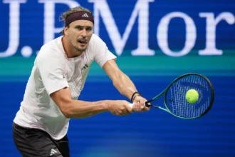 US Open men's semifinals: Score, live updates as Alexander Zverev, Karen Khachanov open play, followed by all-American showdown between Ben Shelton, Frances Tiafoe