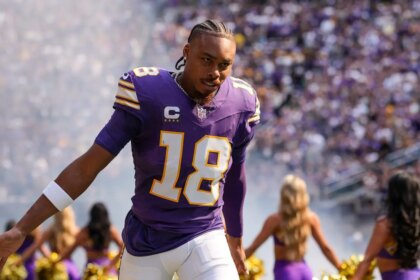 Vikings WR Justin Jefferson Reportedly Avoids Long-Term Ankle Damage