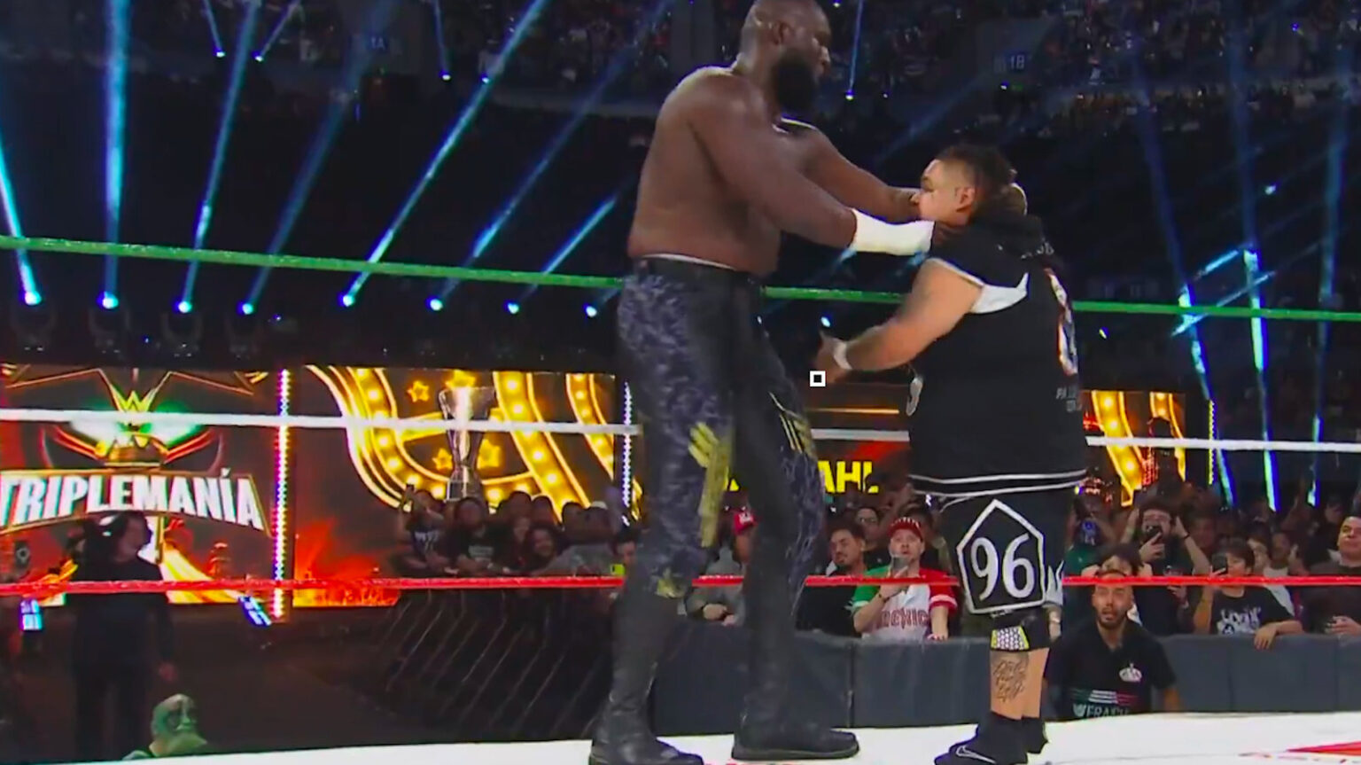 WWE Rehires AAA Star Following Incident Involving Fan, Backstage Details Revealed