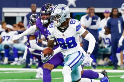 Week 4 NFL betting odds, lines, spreads, totals for every game, including Browns-Steelers, Cowboys-Texans