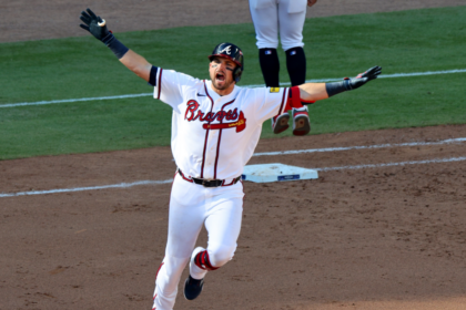 Wild Card Series Game 1 winners and losers: Austin Riley shines, White Sox start strong with help from Pope