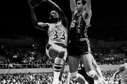 YouTube Gold: Celebrating Elgin Baylor on Yahoo Sports