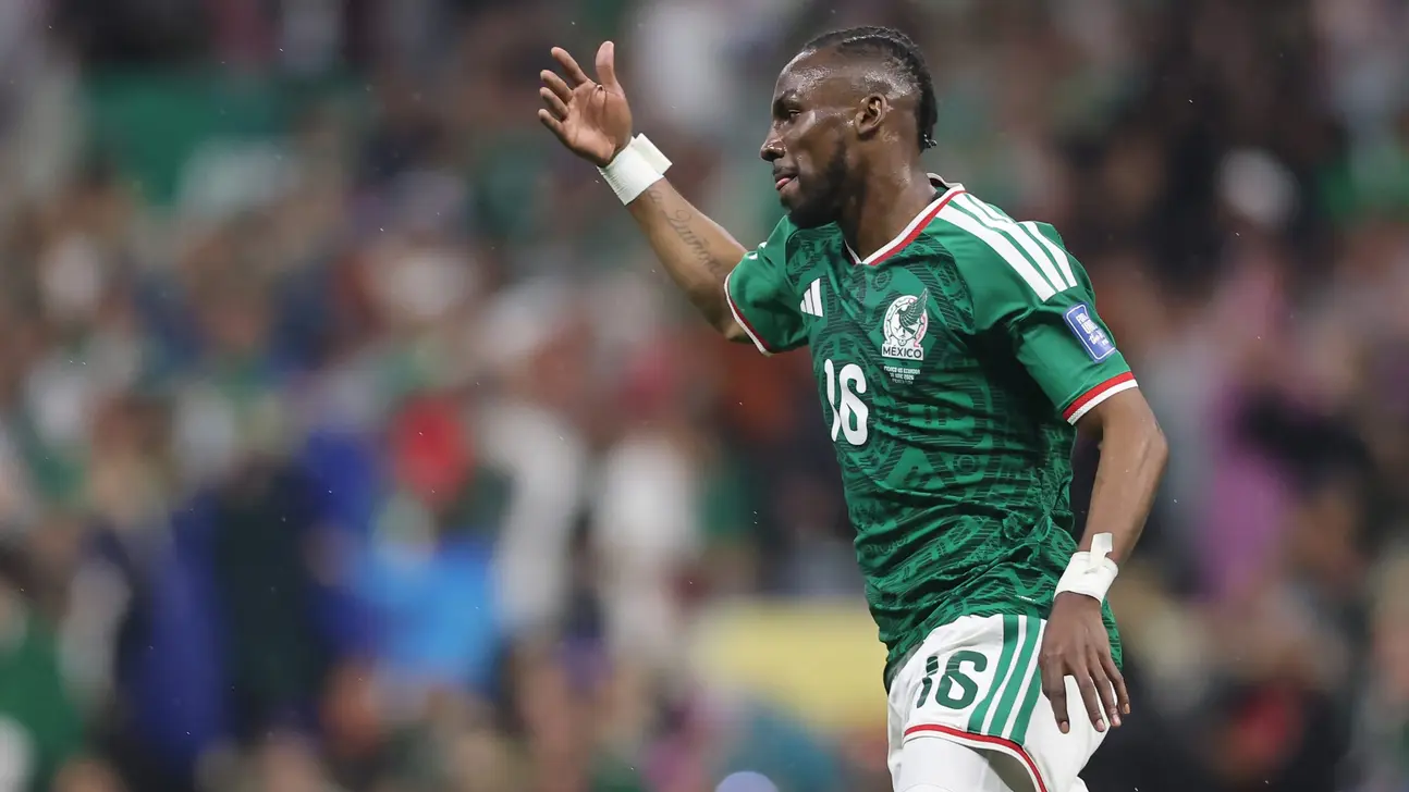 Julián Quiñones Becomes Second Mexican Player Nominated for Ballon d'Or