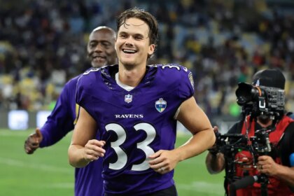 Ravens' Tyler Loop Celebrates Walk-Off FG Against Cowboys in Brazil with Ronaldo's 'Siu'