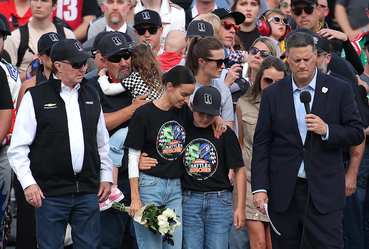 NASCAR Coca-Cola 600 winner Daniel Suárez pays tribute to Kyle Busch and family: 'This one is for Kyle'