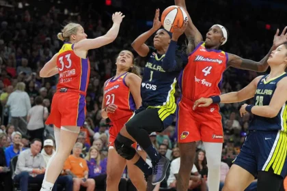 Chris Paul to appear at Wings-Mercury WNBA game