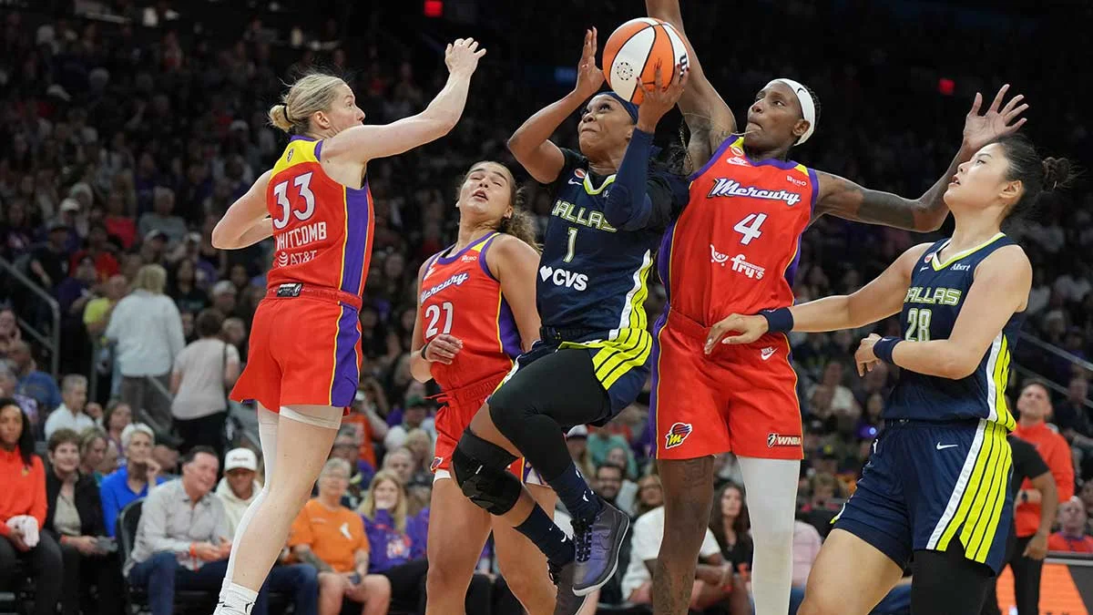 Chris Paul to appear at Wings-Mercury WNBA game
