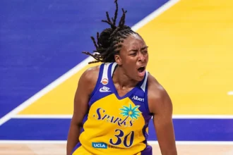 Valkyries defeat Sparks 76-75 at Crypto Arena, says TST Images