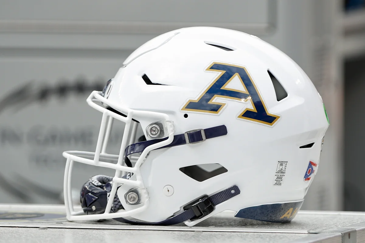 Akron names 'Offensive Coordinator of the Game' to assist Joe Moorhead for opening drive against Robert Morris