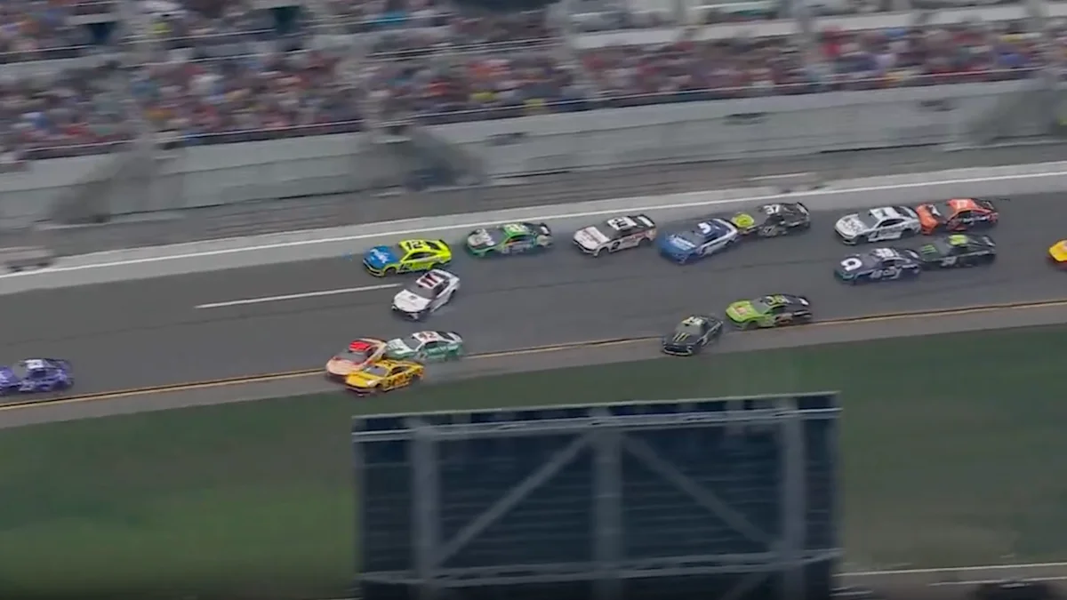 Justin Allgaier's bad block triggers 20-car crash at Daytona 500 front pack