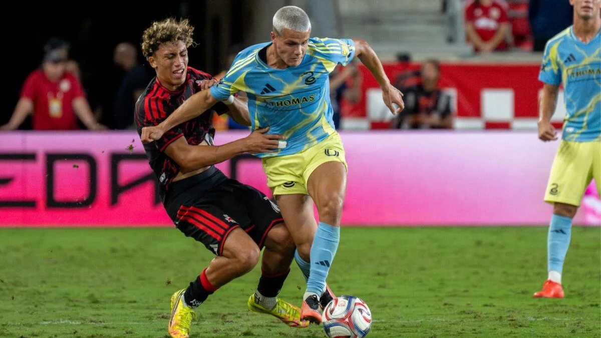 Cavan Sullivan and Julian Hall added to youthful USMNT roster as young talent embraces new era.