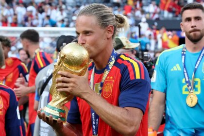 Marcos Llorente, 31, Announces Surprise Retirement from Spain After World Cup Victory