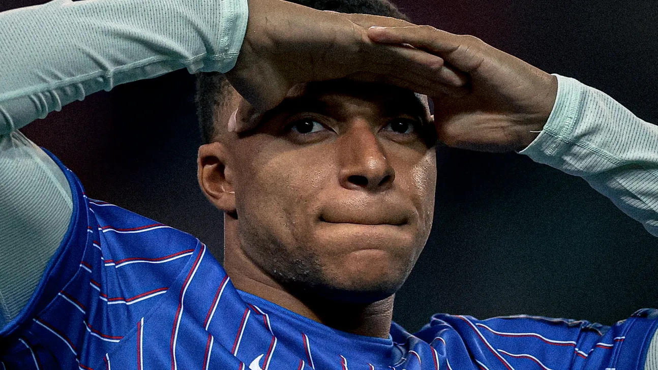 Kylian Mbappé Returns to Real Madrid Early Due to Injury with France