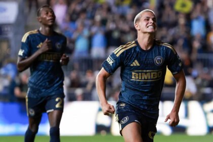 Cavan Sullivan Scores in Third Straight Match, Imitates LeBron James Chalk Celebration