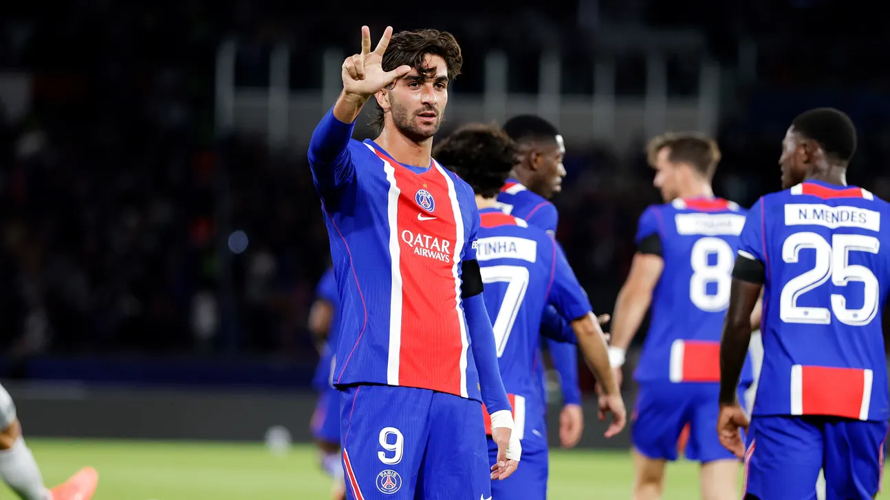 Ferran Torres Scores Hat Trick in Champions League Debut for PSG