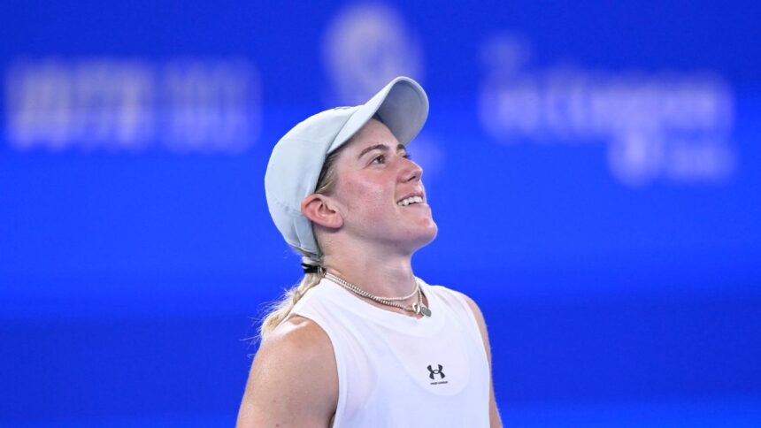 Brit Sonay Kartal shocks Elina Svitolina in upset to reach Wuhan Open semifinals