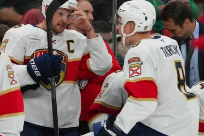 Aleksander Barkov placed on injured list with injury, Panthers captain updates reveal