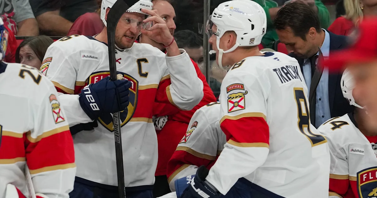 Aleksander Barkov placed on injured list with injury, Panthers captain updates reveal