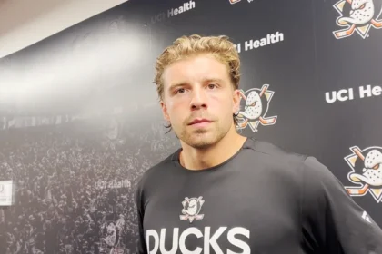 Anaheim Ducks sign Tristan Luneau to a significant contract extension