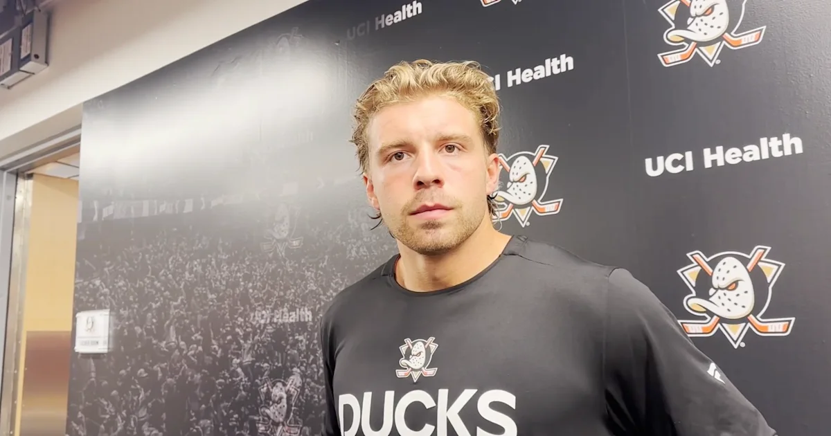 Anaheim Ducks sign Tristan Luneau to a significant contract extension