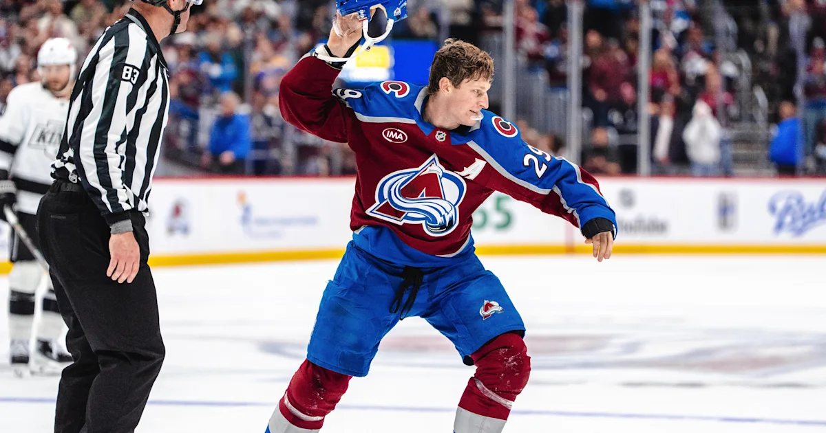 Avalanche win 8-4 after opening night chaos