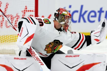 Blackhawks struggle to protect their goalies