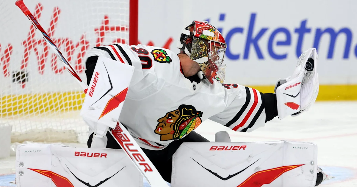 Blackhawks struggle to protect their goalies