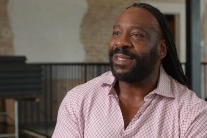 Booker T credits Michael Cole for his commentary career
