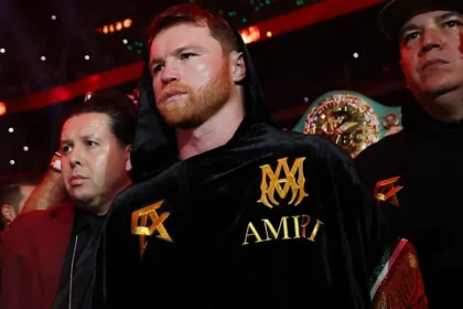 Boxing watchlist: October's 5 can't-miss fights including Canelo Alvarez's return and Dubois vs. Wardley 2
