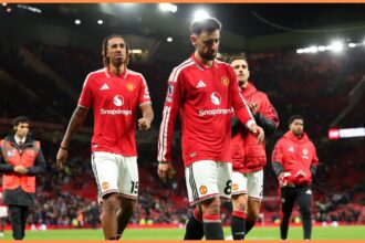 Carrick backs ‘top player’ to regain his Man United form after poor recent performances
