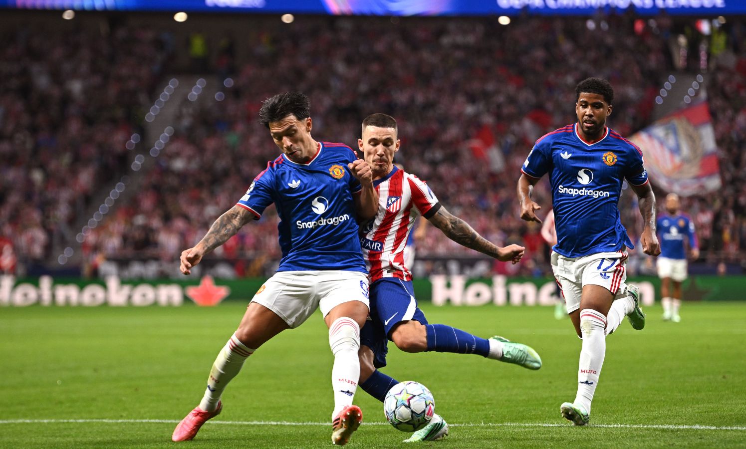 Real reason behind Lisandro Martinez’s explosive Man United outburst emerges – and it involves a teammate