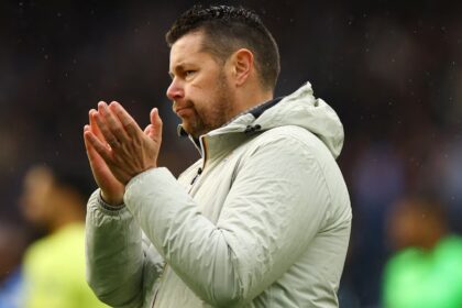 Crystal Palace plotting move to hire 3-4-2-1 Sage replacement