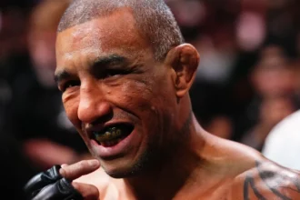 Glover Teixeira says Raoni Barcelos suffered traumatic brain injury and brain swelling in UFC loss