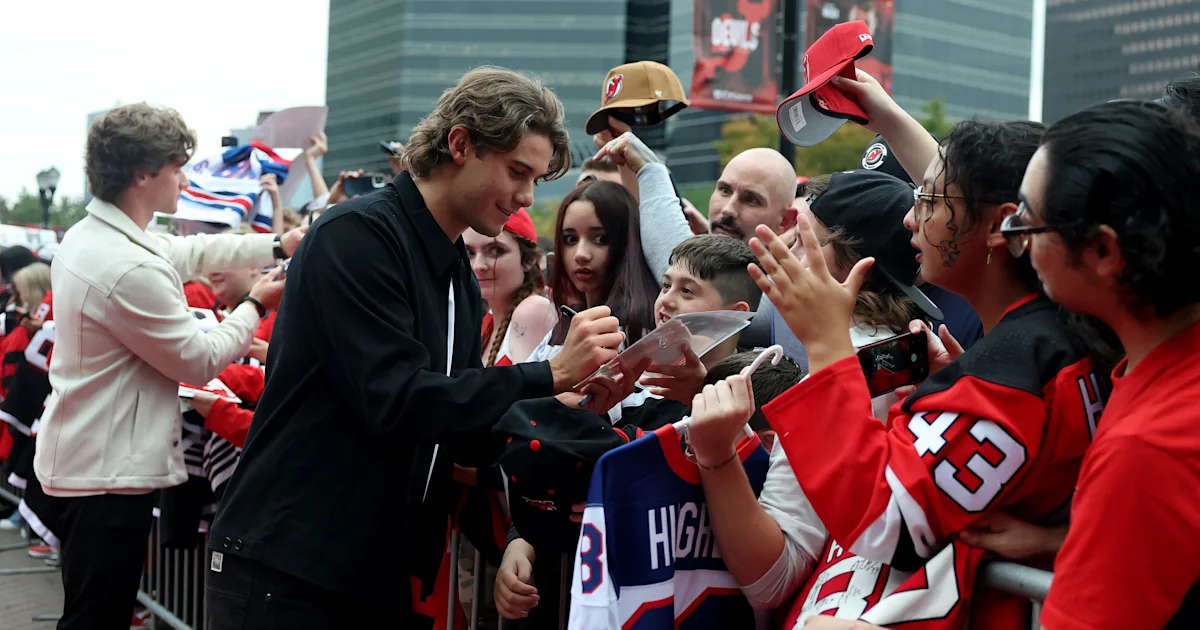 Jack Hughes surprised by AJ Mleczko's 'weird joke' about injuries