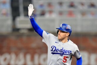 MLB playoffs feature four possible clinching games; NFL Week 5 Power Rankings released