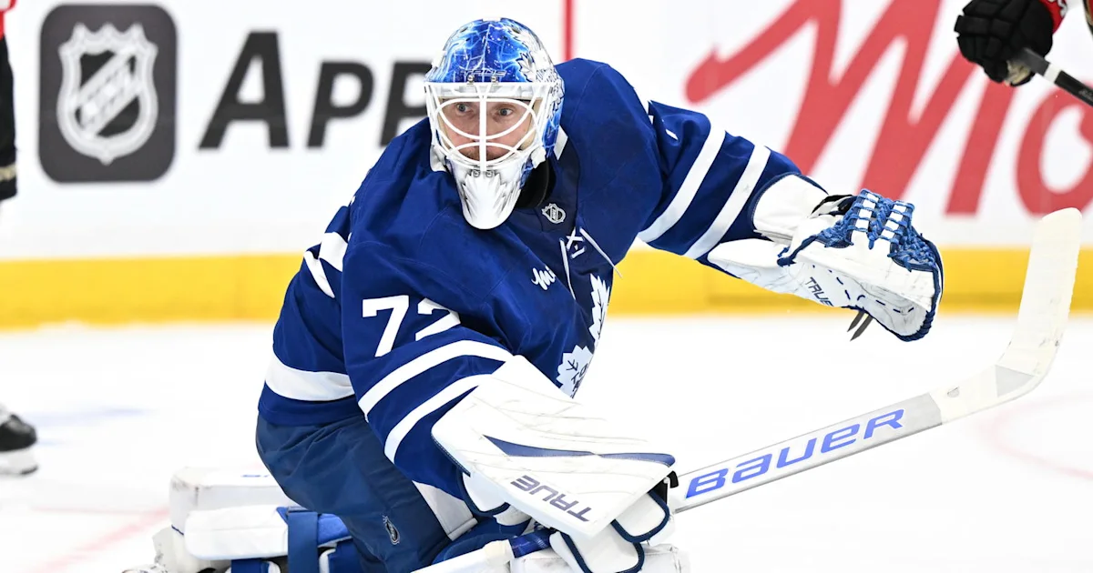 Maple Leafs' Sergei Bobrovsky clarifies incident with Gavin McKenna after rookie lap controversy