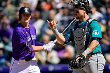 Mariners claim 1B/OF Michael Toglia off waivers in first offseason addition