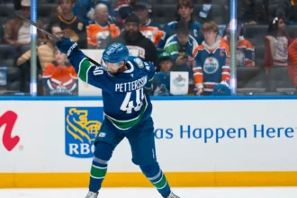 Oilers beat Canucks 9-7 in Game 2 matchup