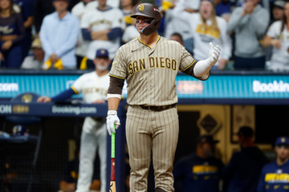 Padres Question Ninth-Inning Out Call on Ty France's Fly Ball Against Brewers