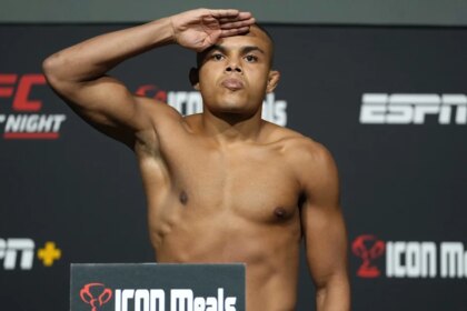 Potential Lightweight Banger Added to UFC Qatar Card