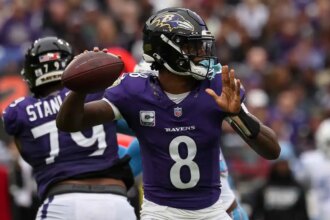 Ravens QB Lamar Jackson Exits Game With Ankle Injury Against Titans