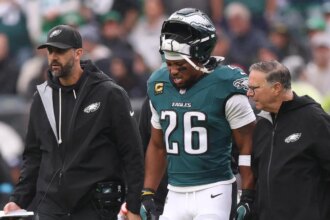 Saquon Barkley injury update: Eagles star considered week-to-week