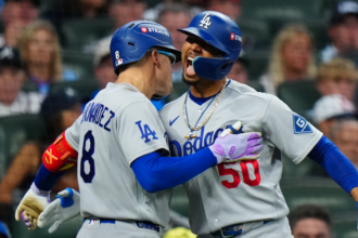Take NLDS Game 3 Lead as Chris Sale Falls Short