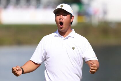 Tom Kim Wins Asian Games Gold Following Text from Tiger Woods