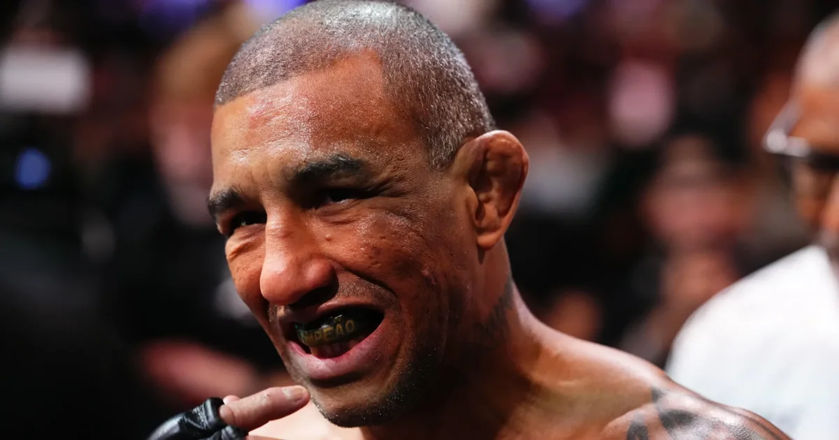 Traumatic brain injury caused Raoni Barcelos' medical scare at UFC Vegas 121