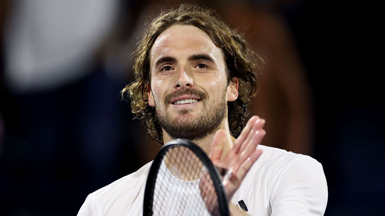Tsitsipas advances in Shanghai; Hurkacz lines up Djokovic