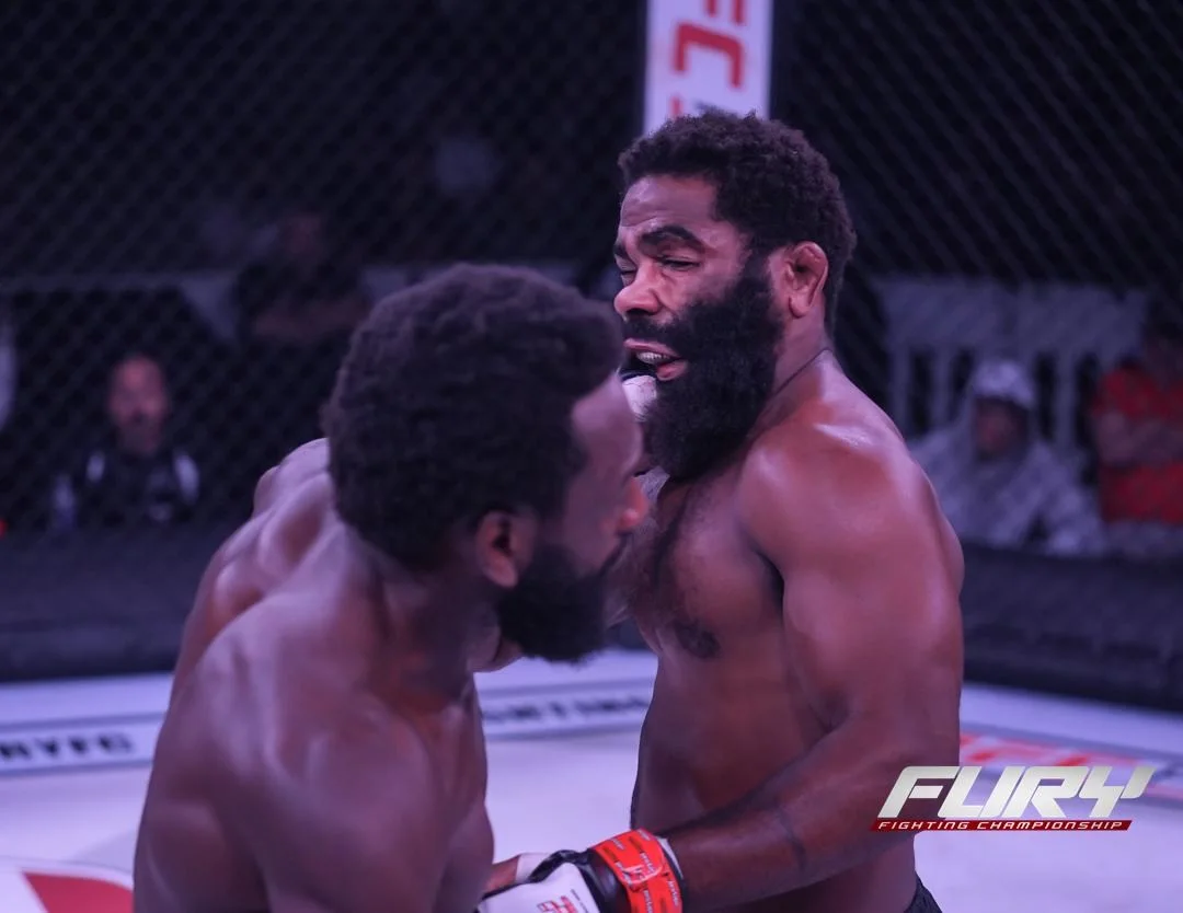 UFC hopeful knocks out opponent with left hook at Fury FC 125: Fight Force