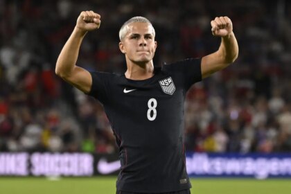 Cavan Sullivan and Barcelona prospect Diego Kochen start for USA against Mexico