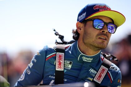 Kyle Larson criticizes stage points, calls them "participation awards"