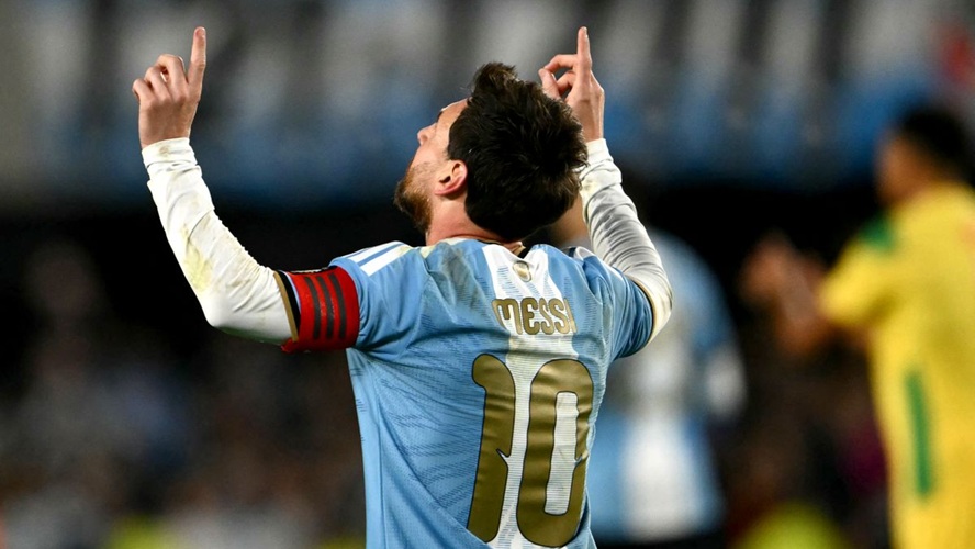 Lionel Messi: The Boy From Rosario Becomes Football’s Greatest Story